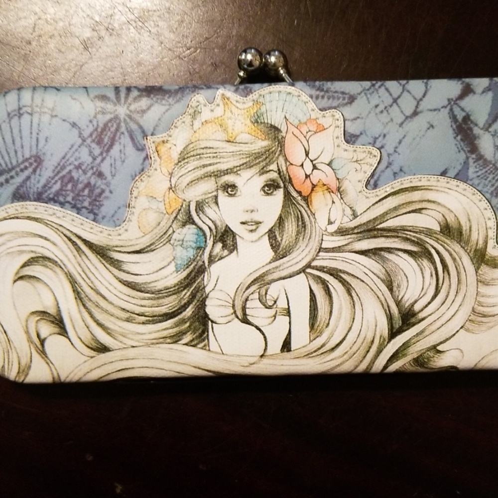 Ariel clutch
